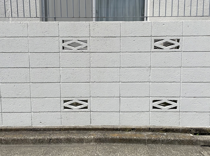 空き巣は外構の状況をよく見てる